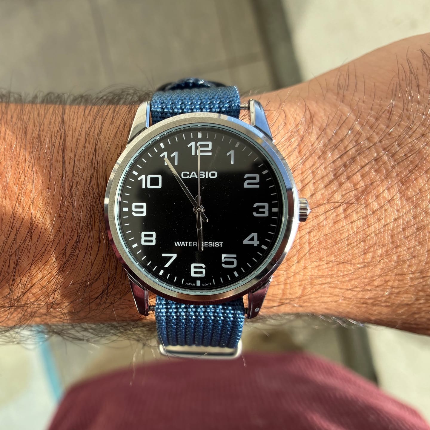 Customer photo review of Correa Nato Dando La Hora Azul