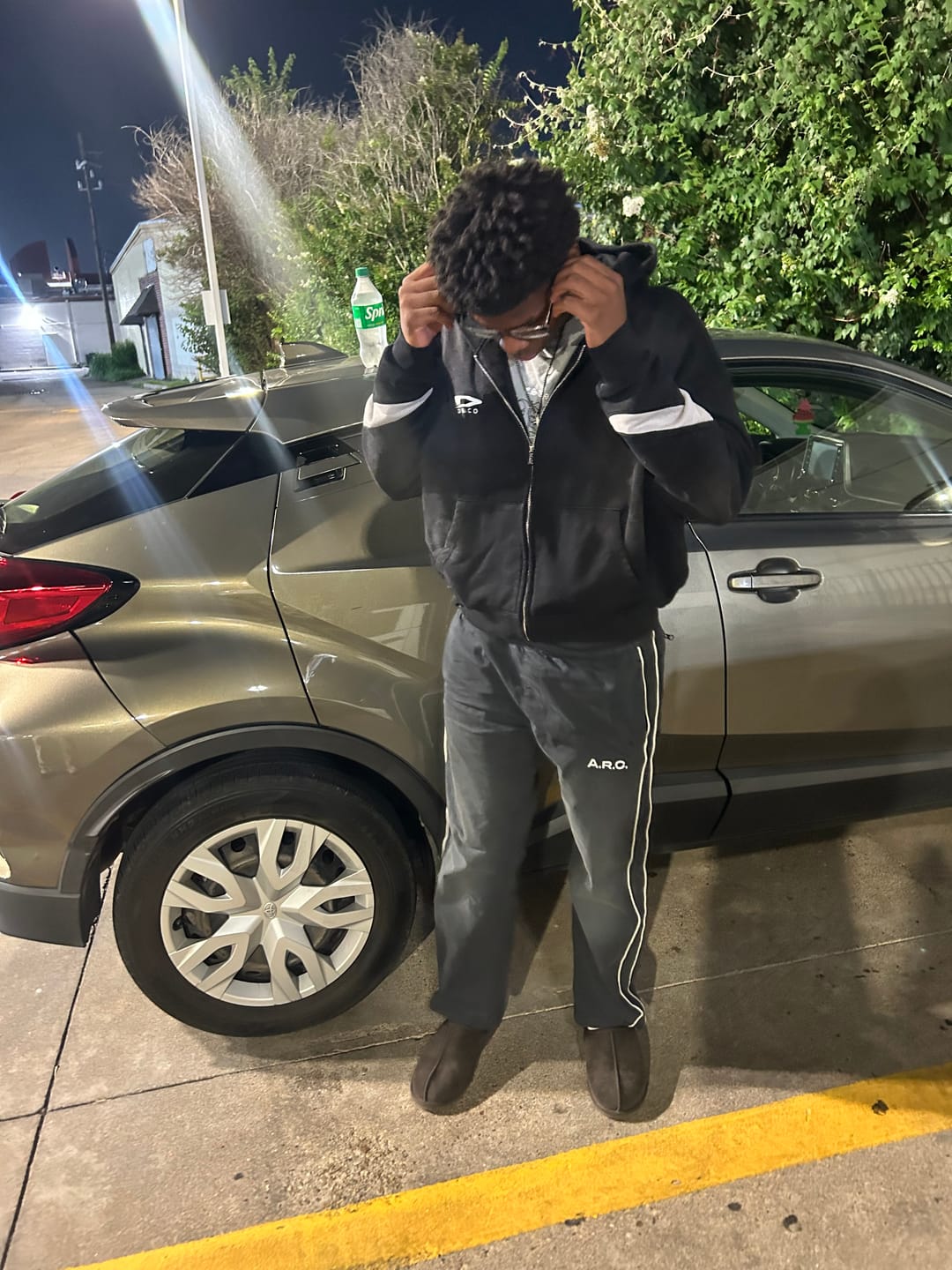 Customer photo review of Draco Baggy Zip Up