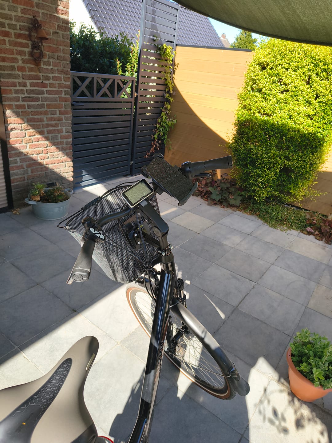 Customer photo review of Wegman Telefoonhouder Fiets - Automatische Sluiting - Universeel