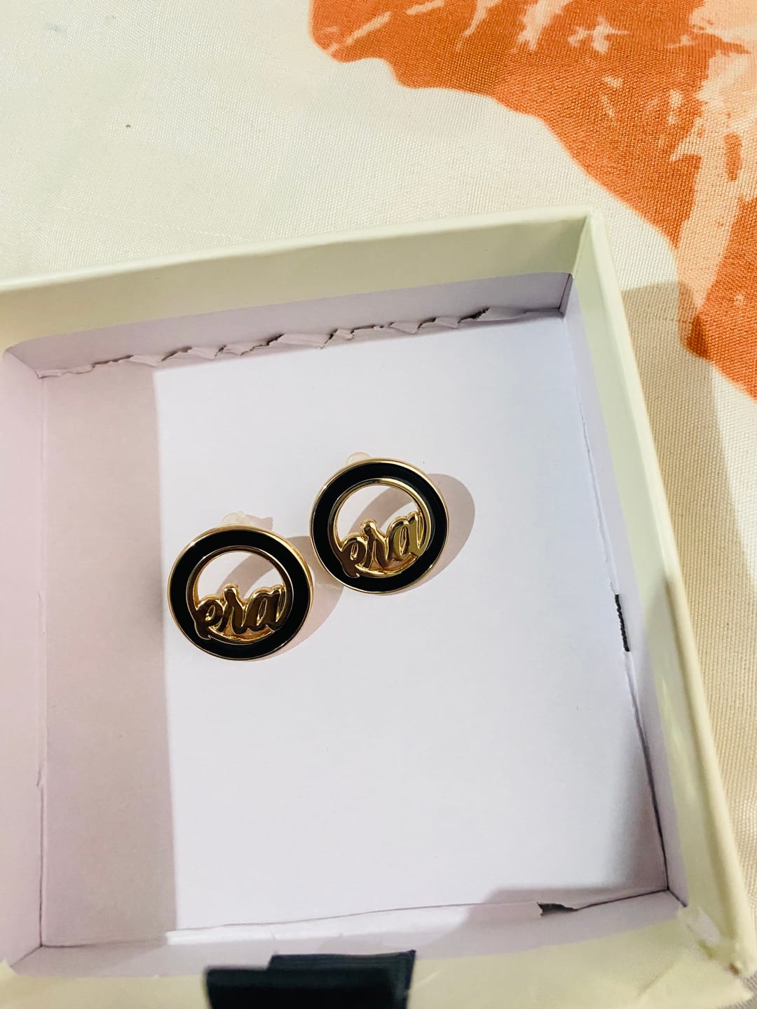 Customer photo review of Gold Diva Studs