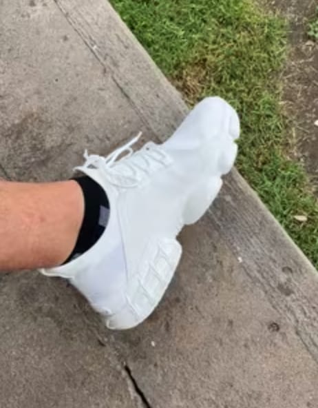 Customer photo review of EaseStep™ Men's Lightweight Comfort & Support Sneakers