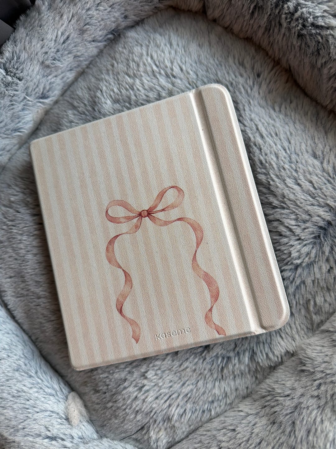 Customer photo review of Celeste E-Reader Case