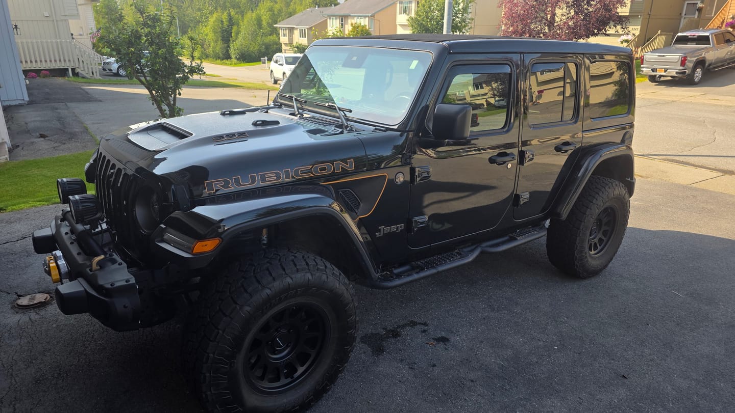 Customer photo review of Hood Graphic for Wrangler 392
