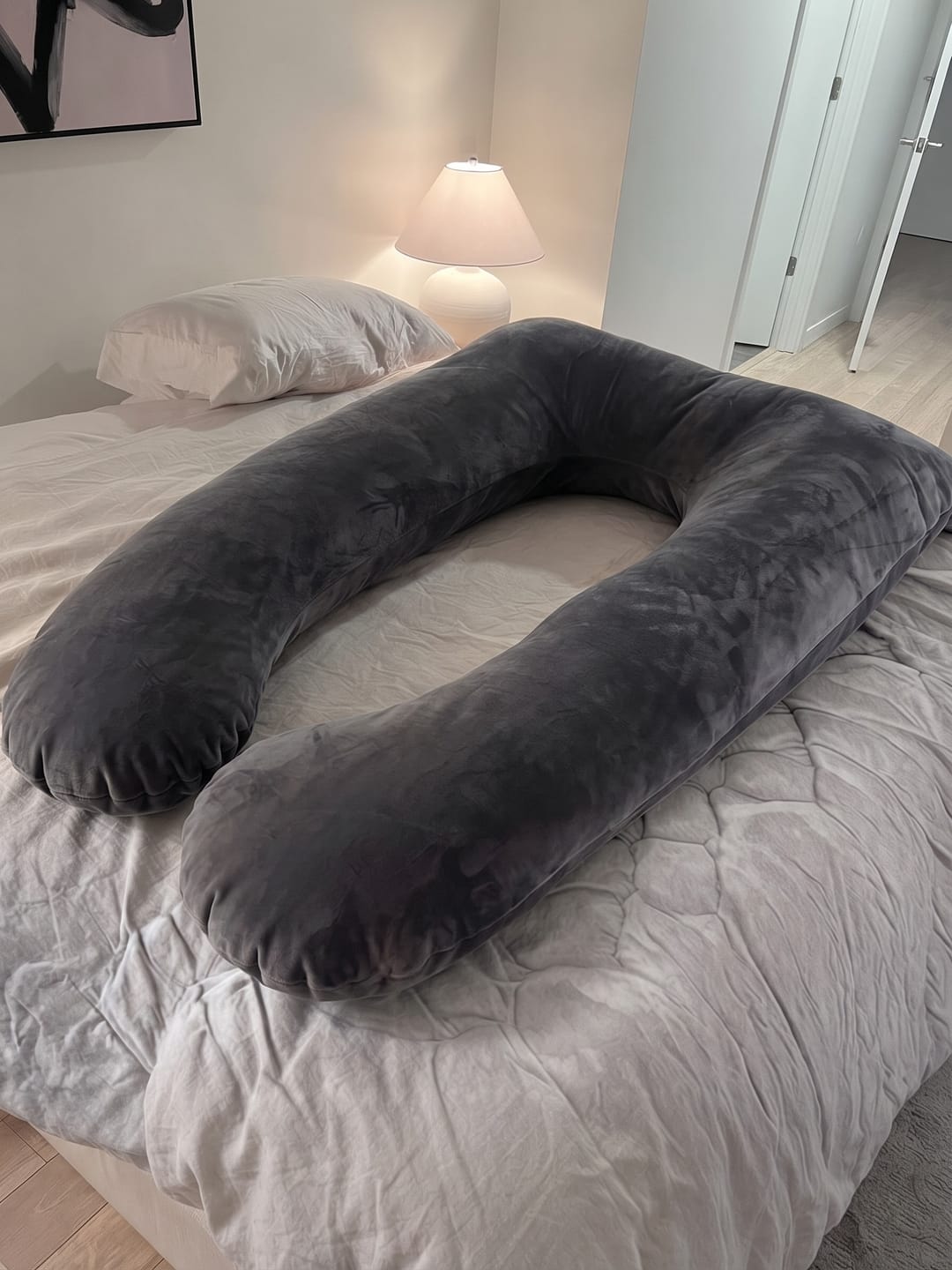 Customer photo review of Hestia - 130×70cm Soft U-Shaped Full-Body Pregnancy Pillow