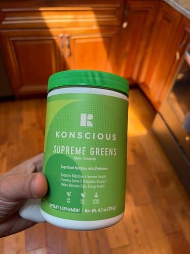 Customer photo review of Supreme Greens