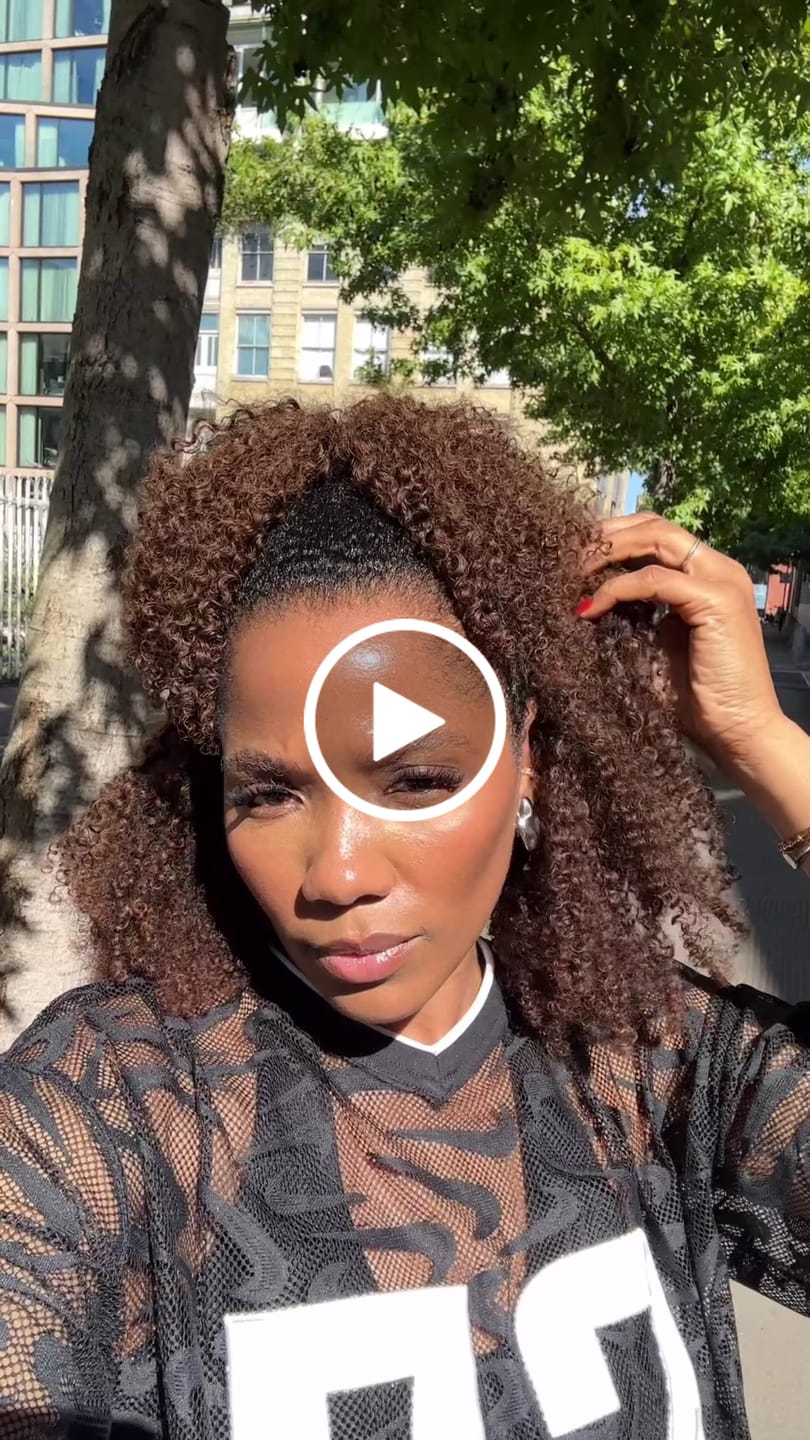 Customer video review of #T1B/4 Medium Brown Multi-Textured Kinky Curly Human Crochet Hair with Dark Roots
