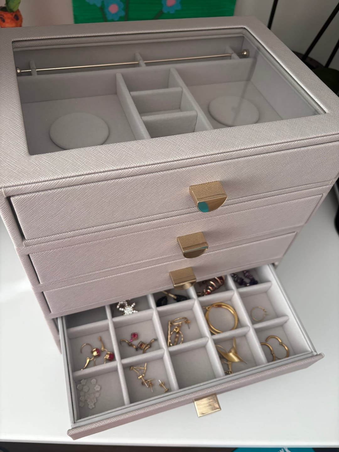 Customer photo review of Stackers kleine Sieradenlade voor Klassieke Display Juwelendoos Taupe