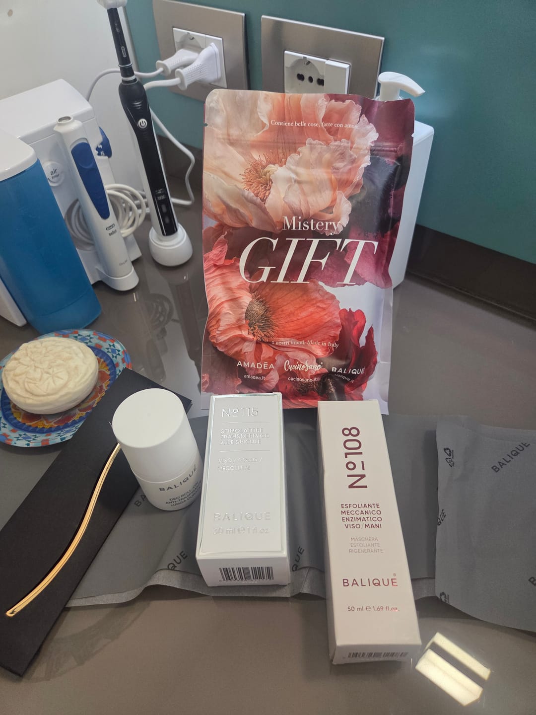 Customer photo review of Pettine districante a Denti Larghi