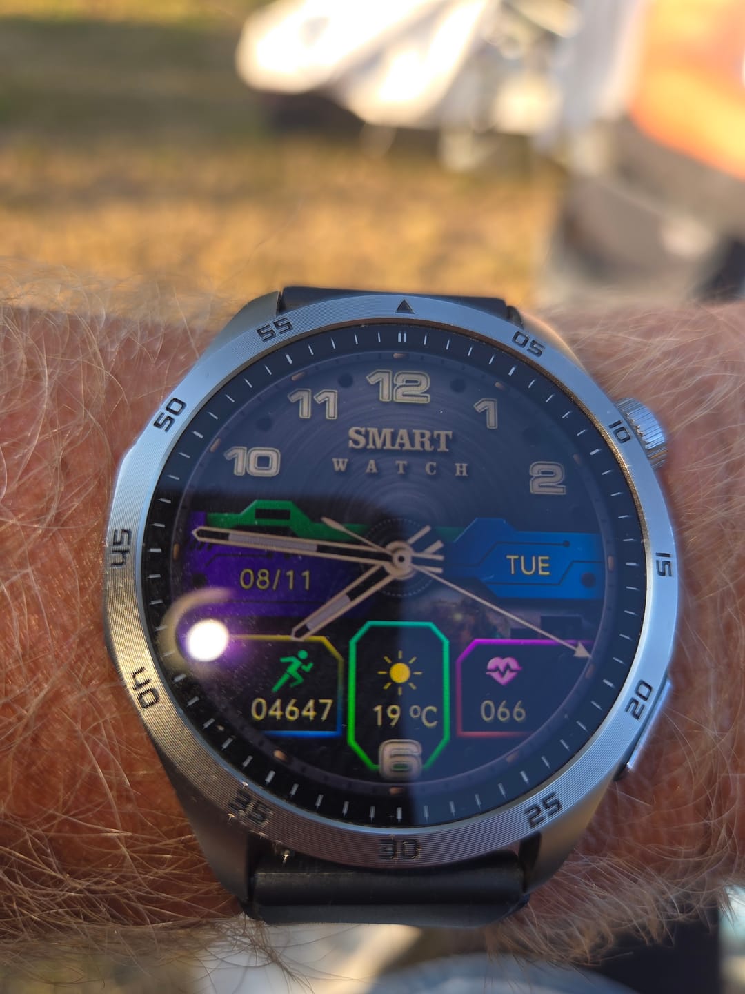 Customer photo review of Heren Smartwatch EZ Pro