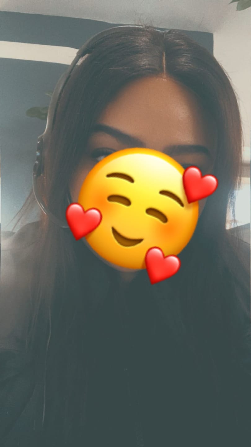 Customer photo review of Bestie Bundle ICON: Jordyn 16" + Toni