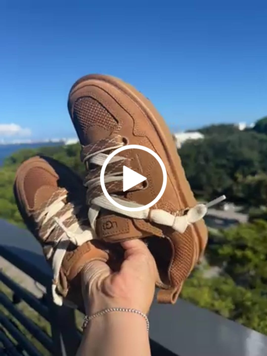 Customer video review of UGG Women's Lo Lowmel