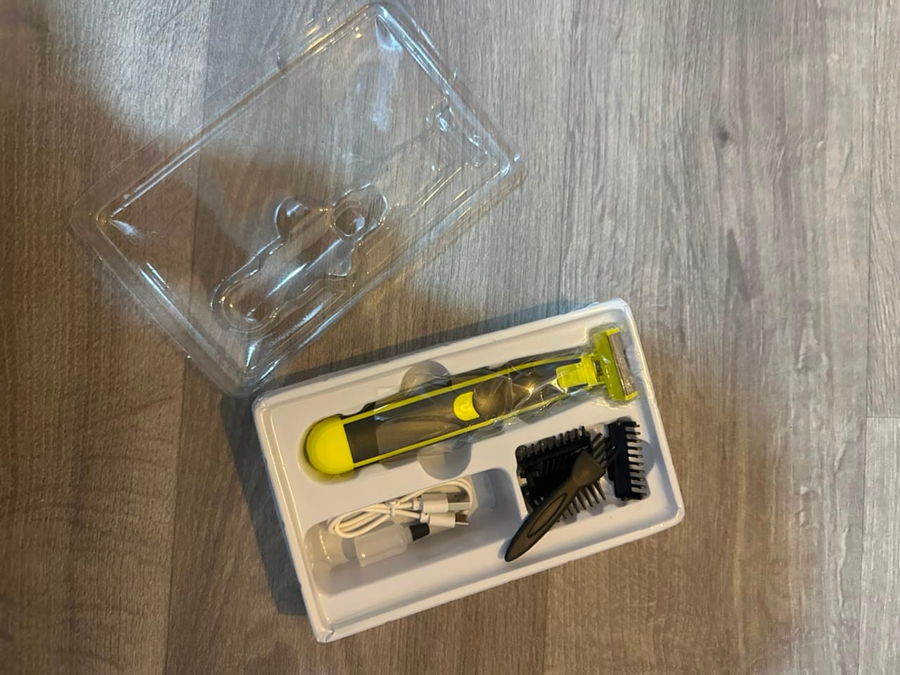 Customer photo review of Aqua Trim Pro Waterproof Body Shaver for Men