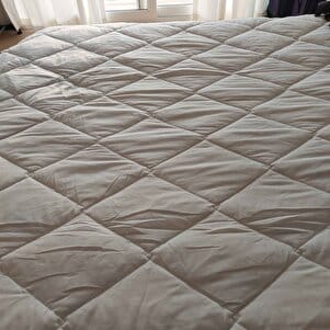 Customer photo review of 180x200 Yün Yatak Pedi  3 KG Merinos Kuzu Yünü