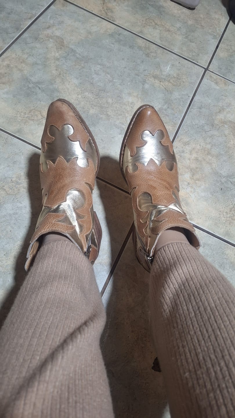Customer photo review of Pandora Camel - Platino