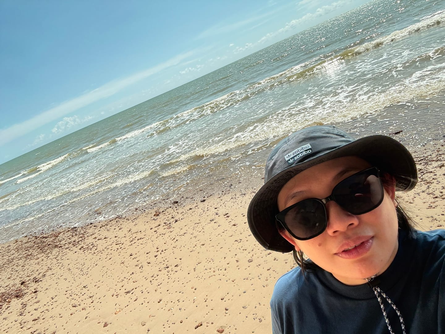 Customer photo review of Taylor Rectangular Framed Sunglasses