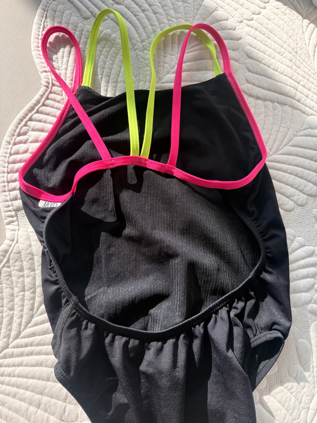 Customer photo review of APSLEY ONE PIECE - Black|Pink Sorbet|Rave