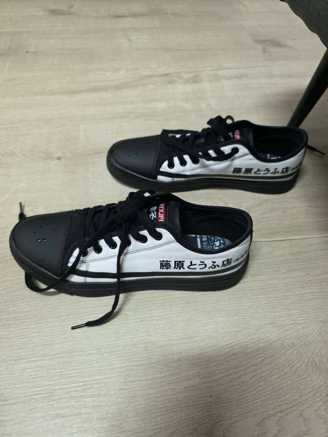 Customer photo review of HTXJPN Fuji2 Low Top Sneakers