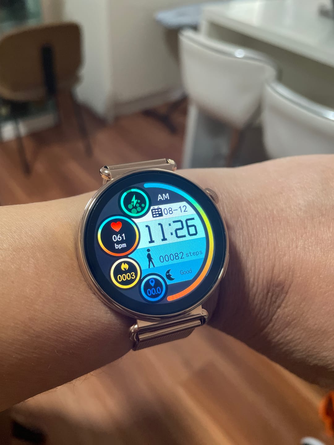 Customer photo review of Fitaos P04 ECG/EKG Blood glucose Blood pressure Blood oxygen Uric Acid Monitoring SOS Smartwatch