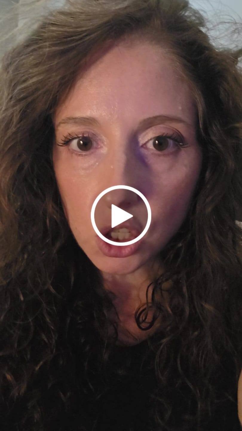 Customer video review of Champaca Molecule 1.0
