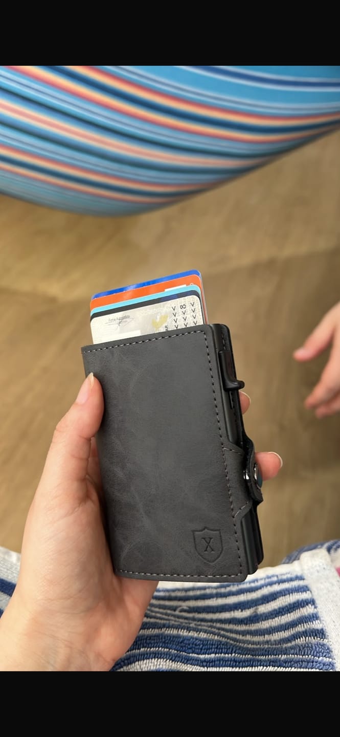 Customer photo review of Billetera Modelo Deluxe
