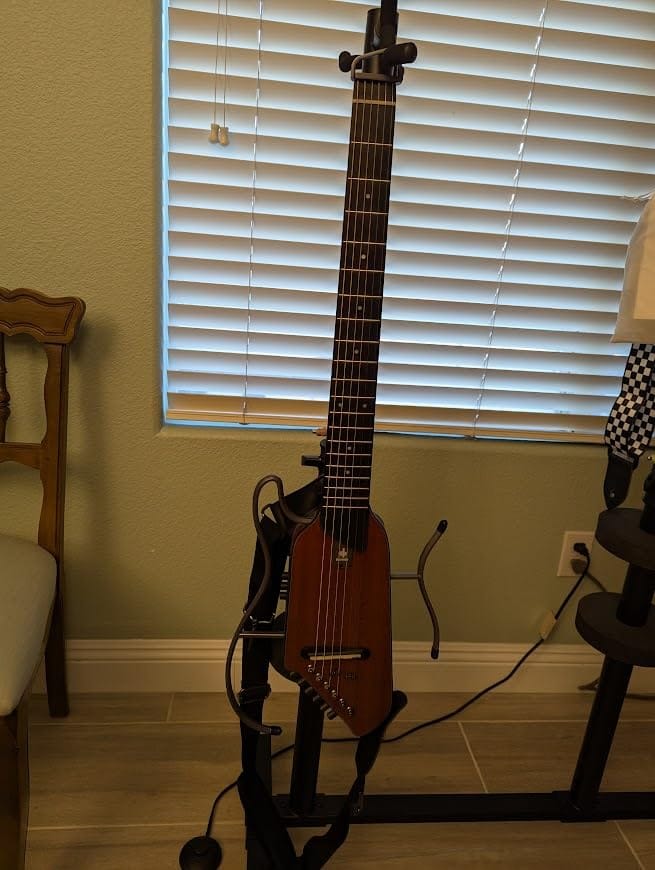 Customer photo review of HUSH I Evo2 Guitarra