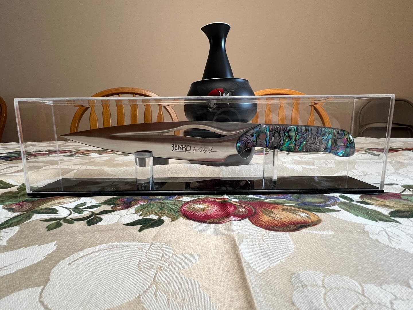 Customer photo review of The Pearl Eye Edition – Signature Knife by JIKKO®