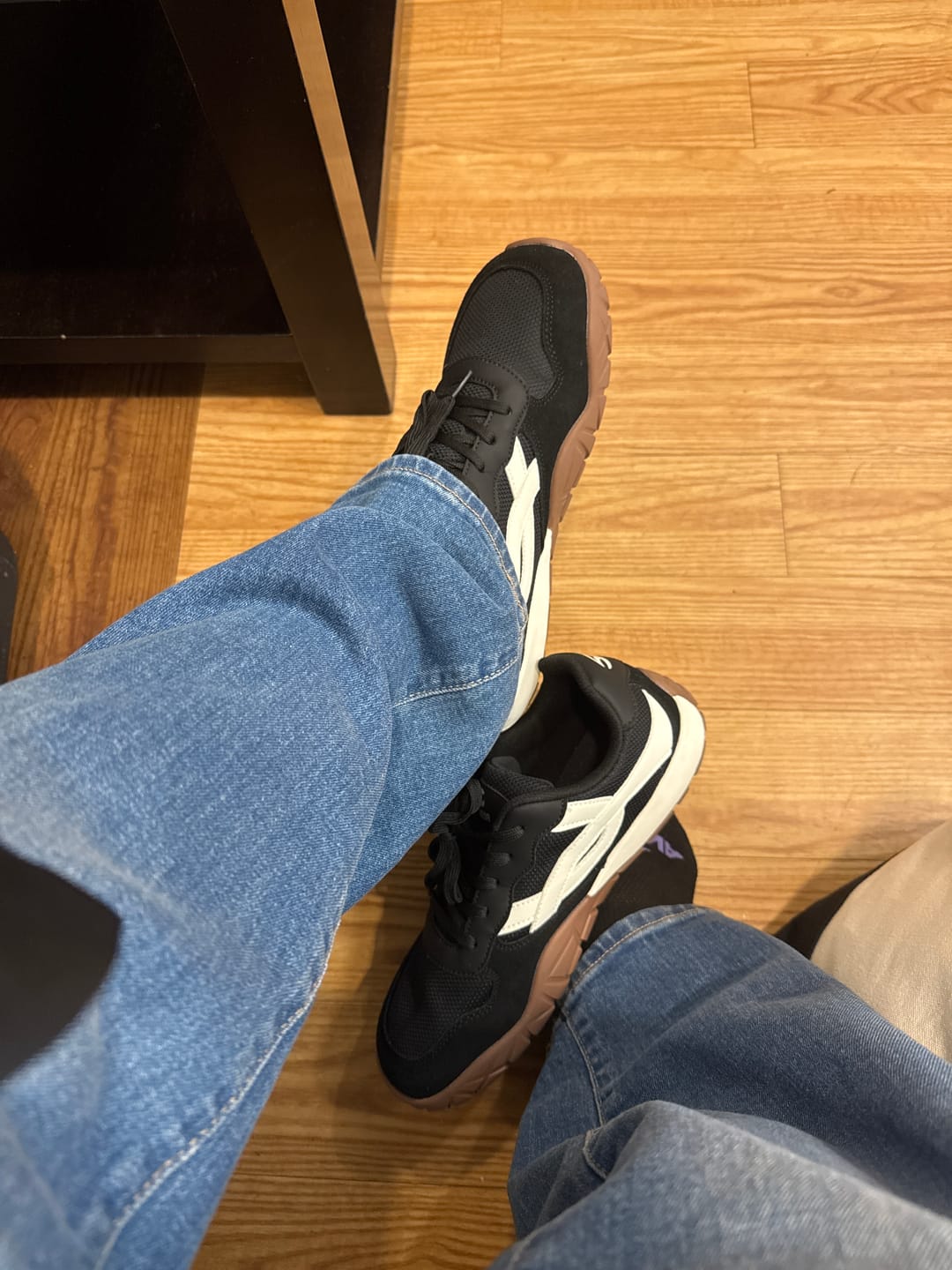 Customer photo review of Hareball - Wide Toe Sneakers