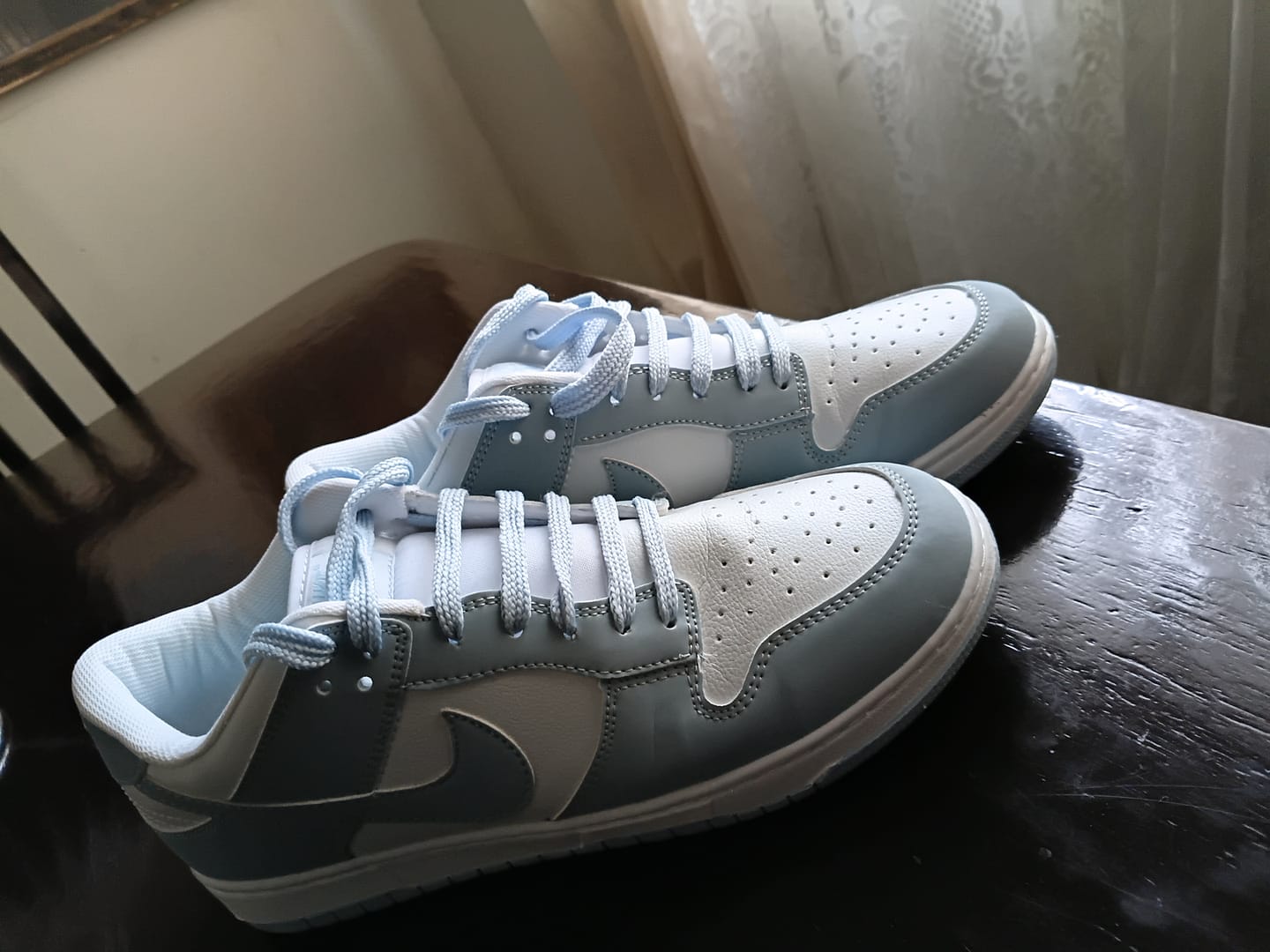 Customer photo review of Tenis Dunk Niebla Blanco Niebla