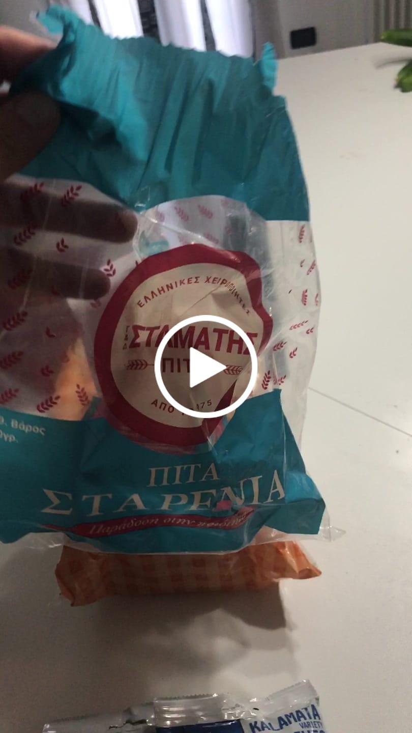 Customer video review of Traditional Greek Wheat Pita Bread – The Everyday Round for Wraps and Meze (10 Rounds × 18 cm)