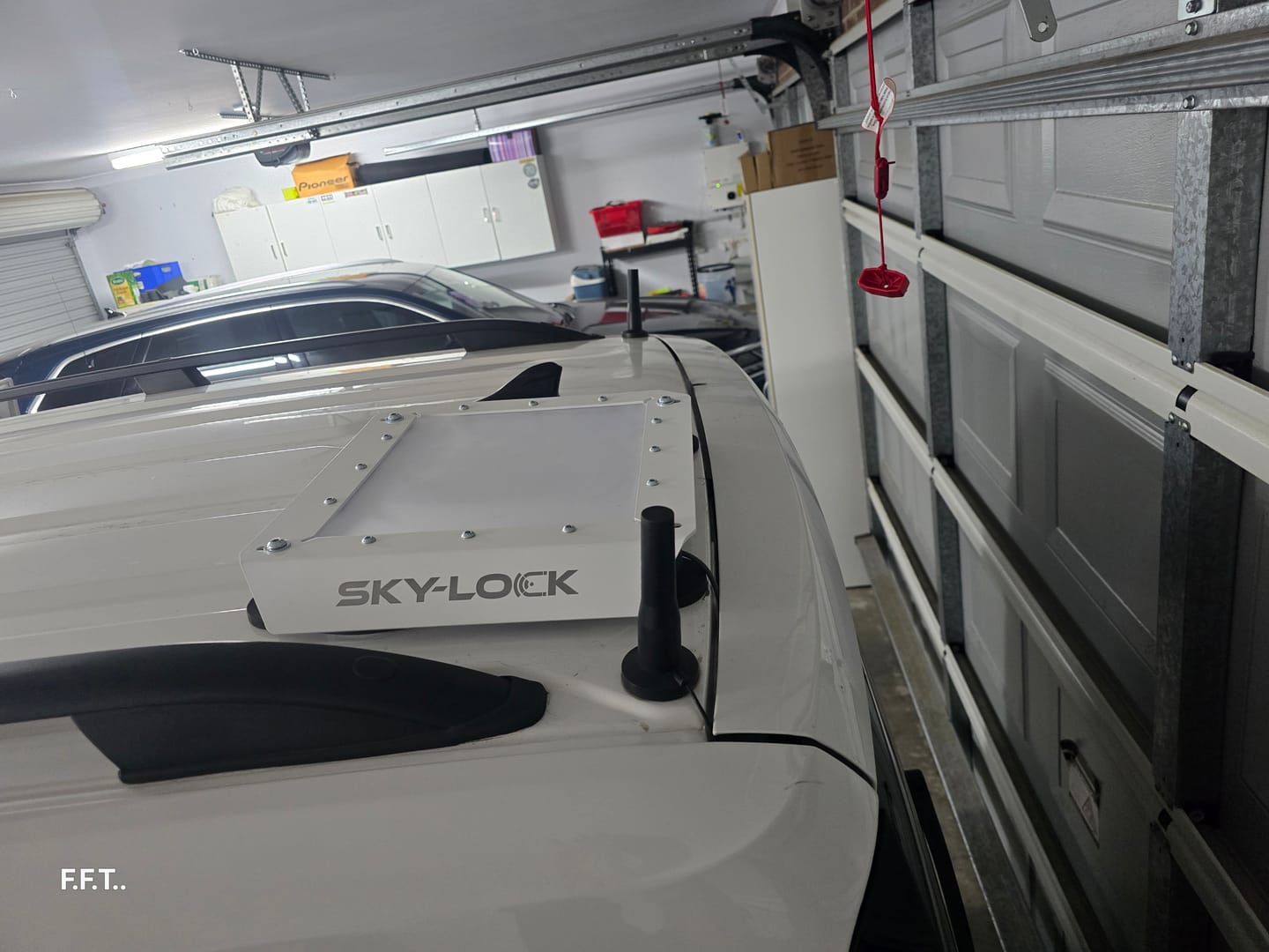 Customer photo review of Starlink Mini Magnetic Vehicle Mounting System