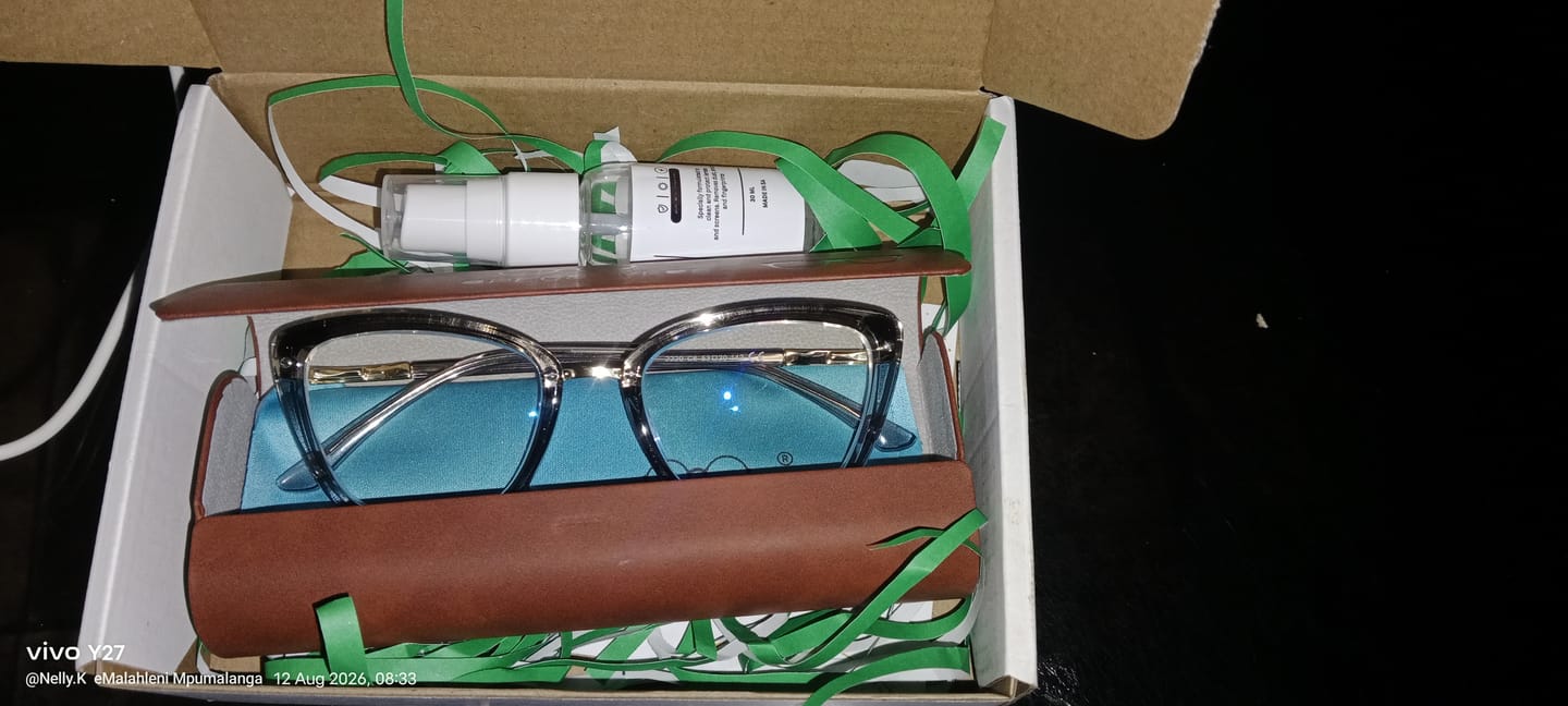 Customer photo review of Tessa