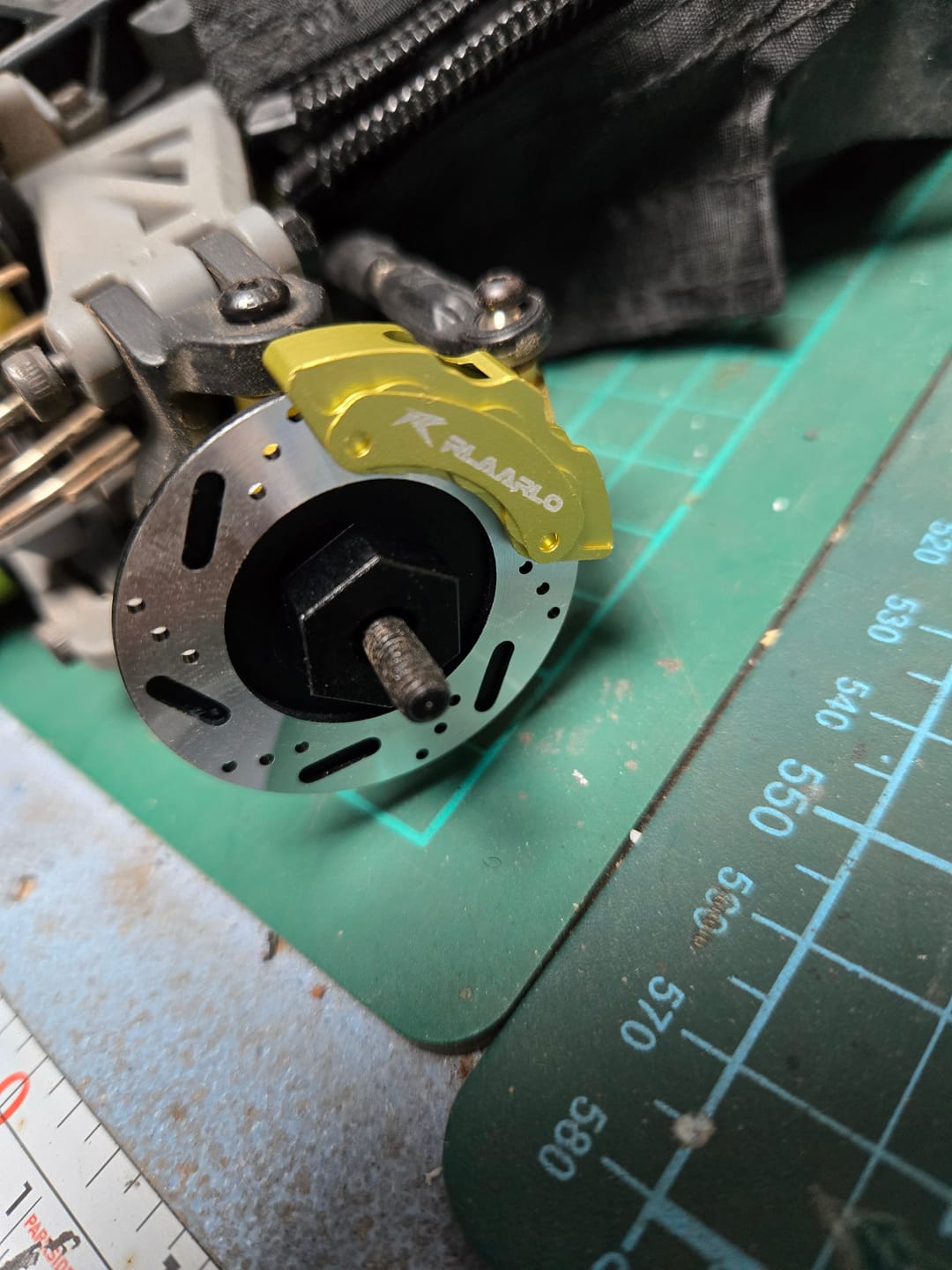 Customer photo review of Aluminum Brake Disc and Calliper Set For 1/10 RC Rally Car