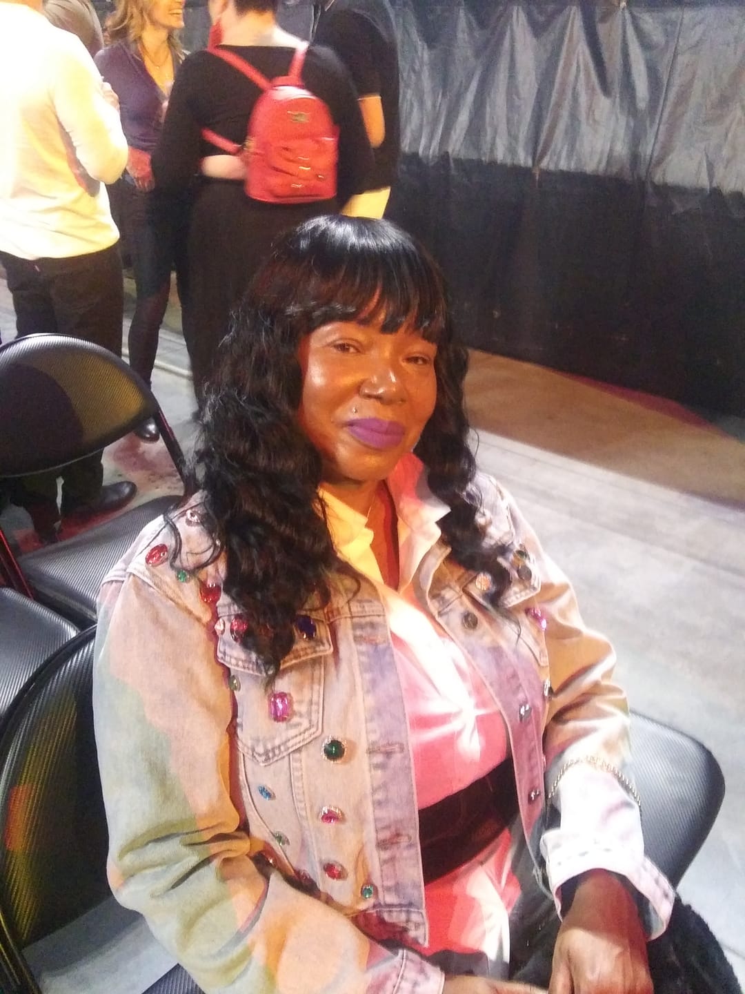 Customer photo review of It's a Wig Full Wig - Q MARIELLA