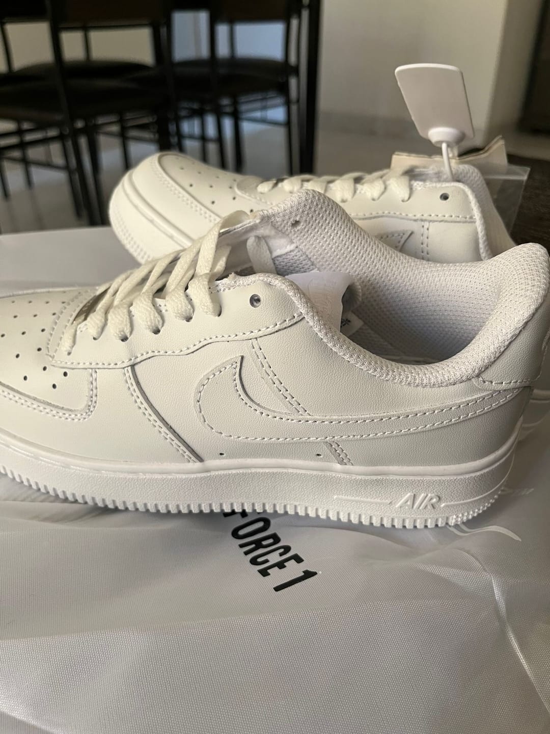 Customer photo review of AIR FORCE ONE (AAA)