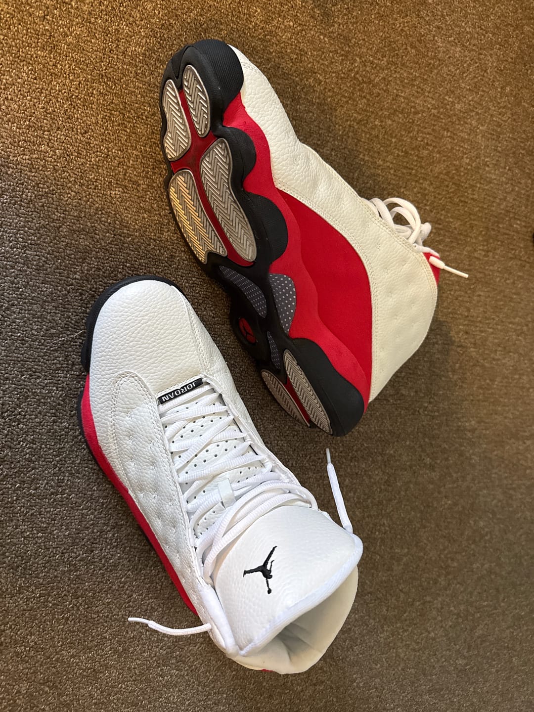 Customer photo review of Jordan 13 Retro "OG Chicago (2026)"