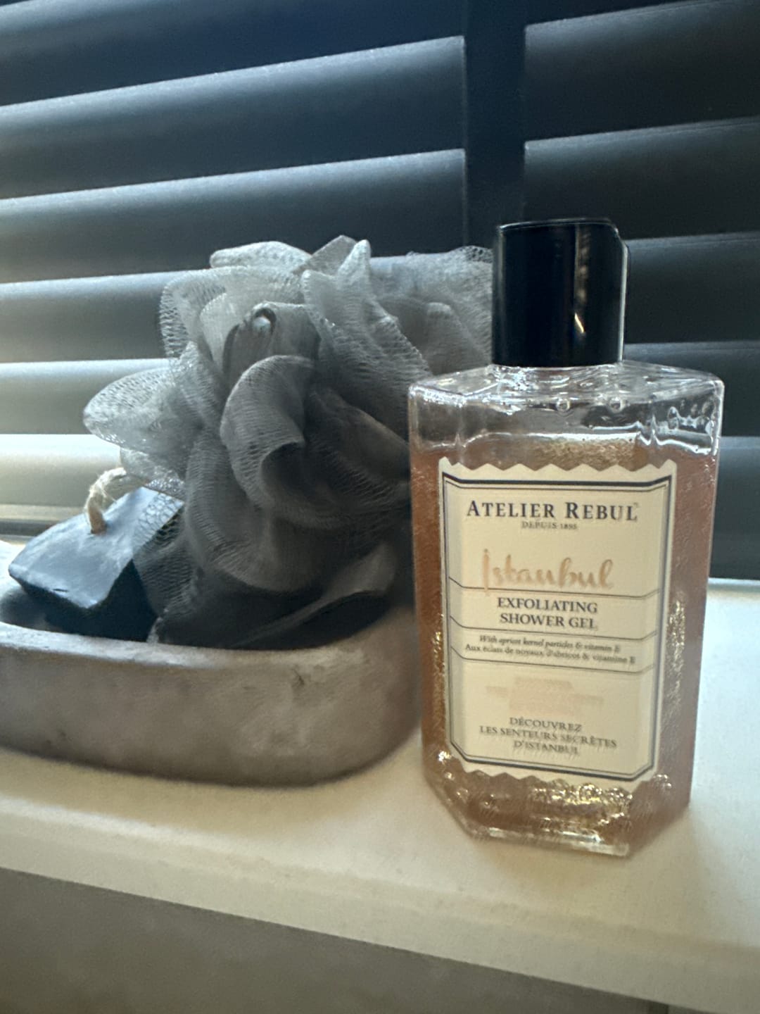 Customer photo review of Istanbul Douchegel met Scrub 250ml