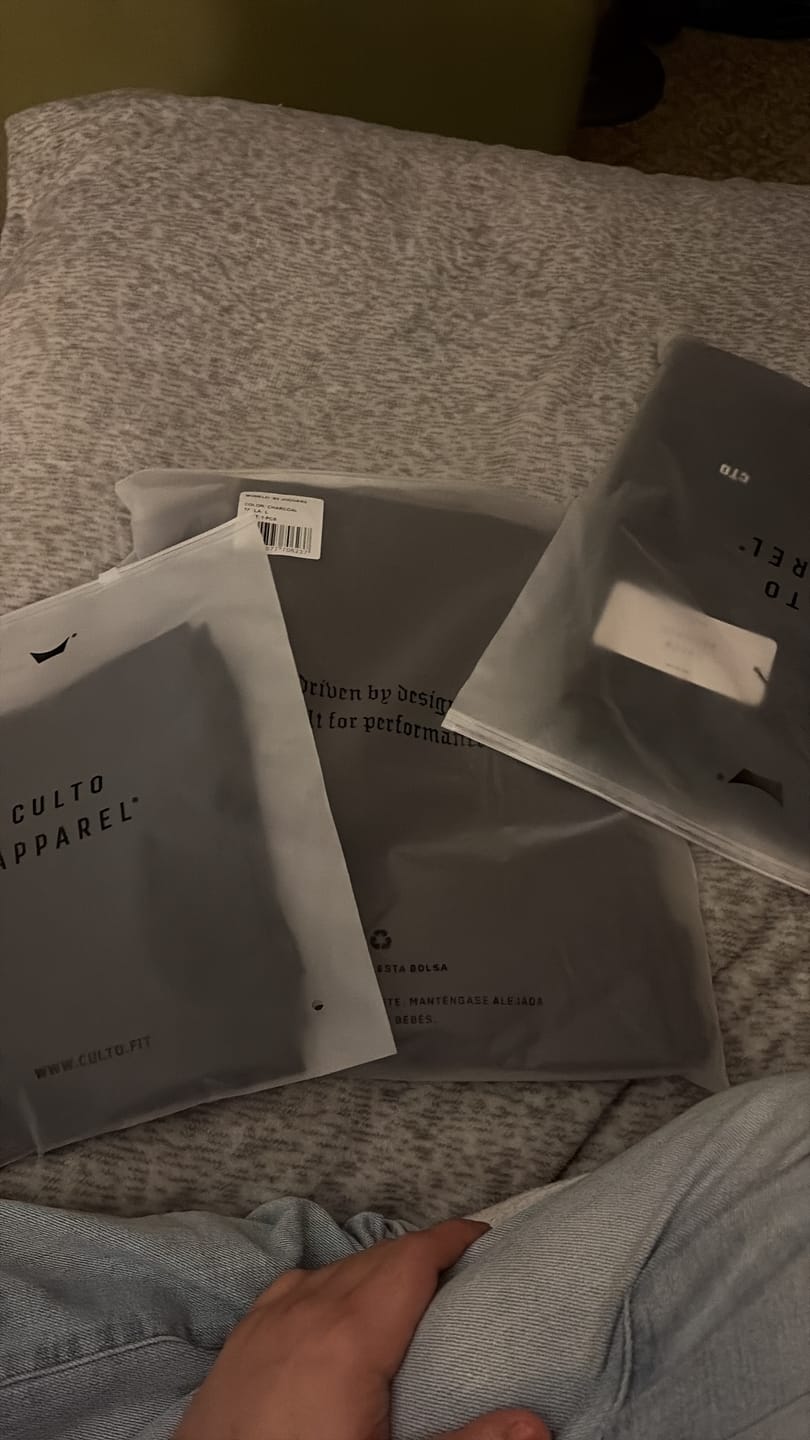 Customer photo review of Lyocell Training Tee - Dark Gray
