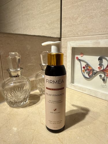 Customer photo review of Aceite Corporal Reafirmante - Combate Celulitis, Flacidez y Arrugas