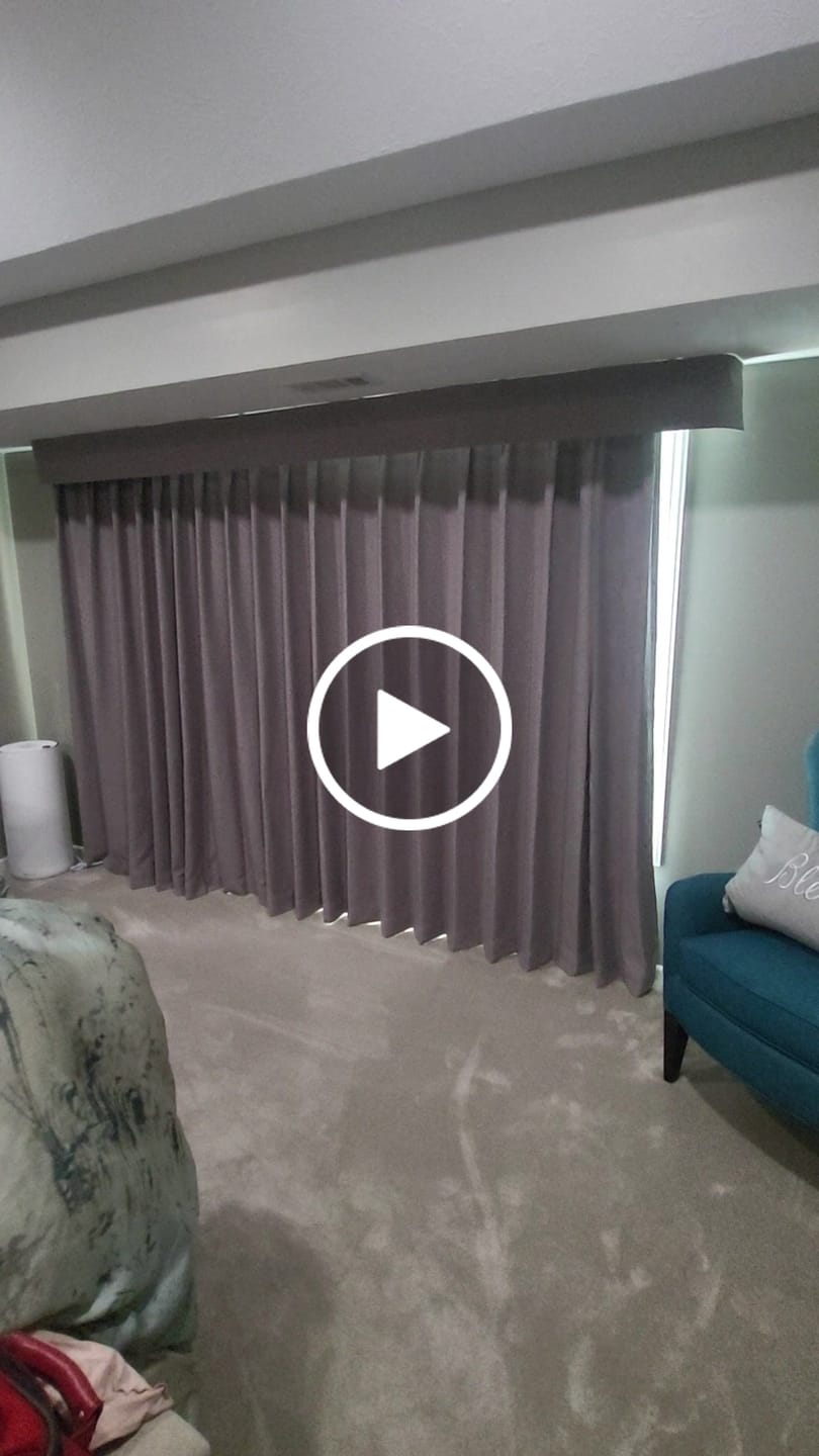 Customer video review of SmartWings Motorized Linen Drapery 50%/70%/100% Blackout Daphne
