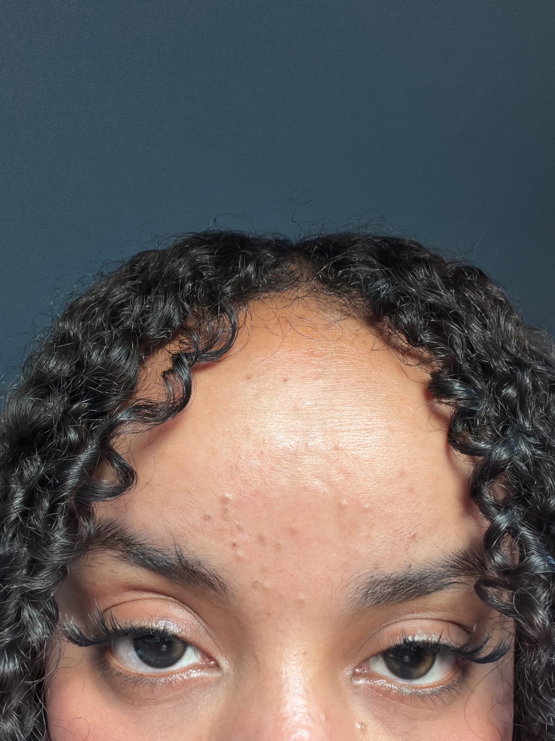 Customer photo review of Olens Glowy Black Monthly Circle Lenses (2 Pack)