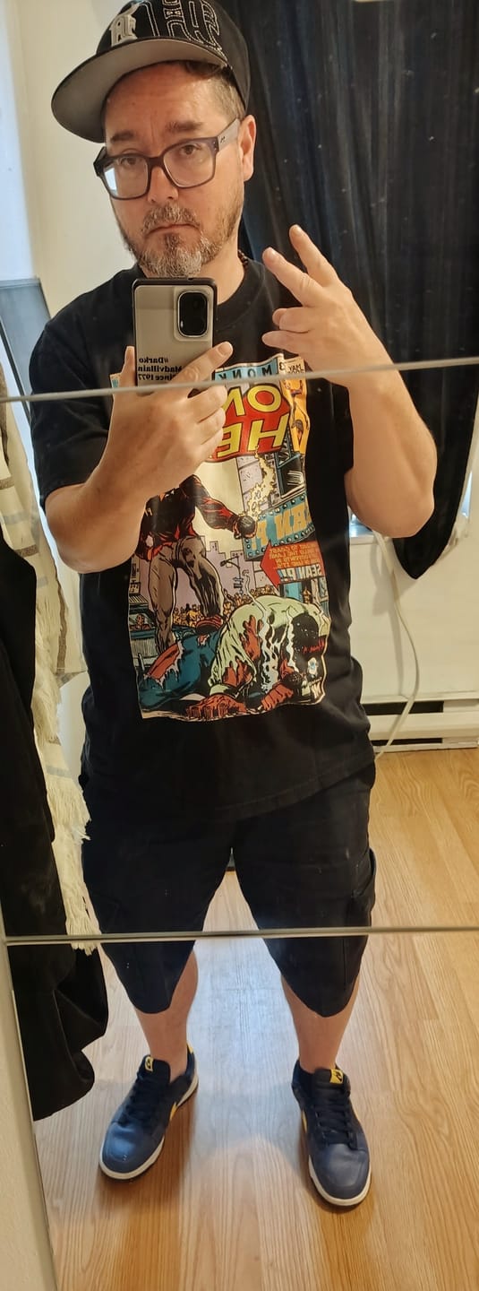 Customer photo review of Onion Head - Unisex Comfort Colors T-shirt