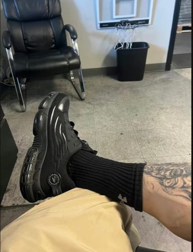 Customer photo review of Men's Steel Toe Work Shoes | SMILYRA 2.0