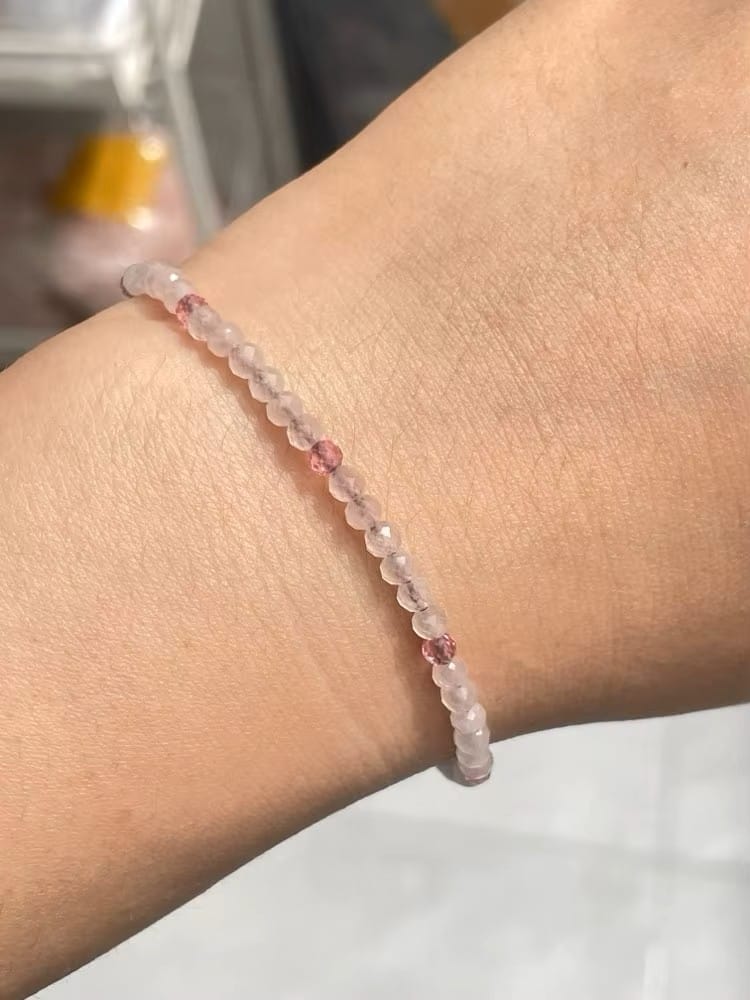 Customer photo review of Lin - Bracelet Quartz Rose