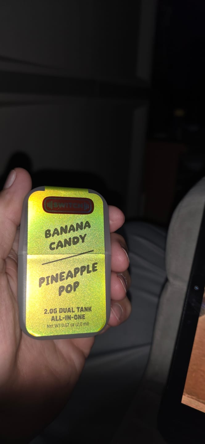 Customer photo review of Switch - 2G Banana Candy/Pineapple Pop