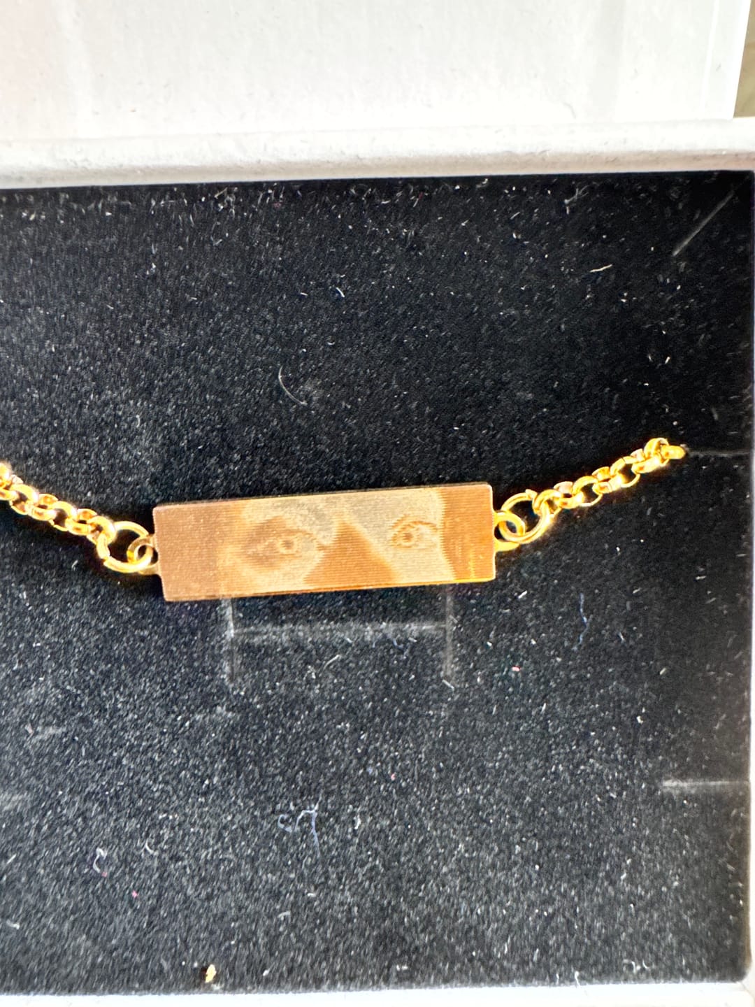 Customer photo review of Personalized Eye Photo Bracelet