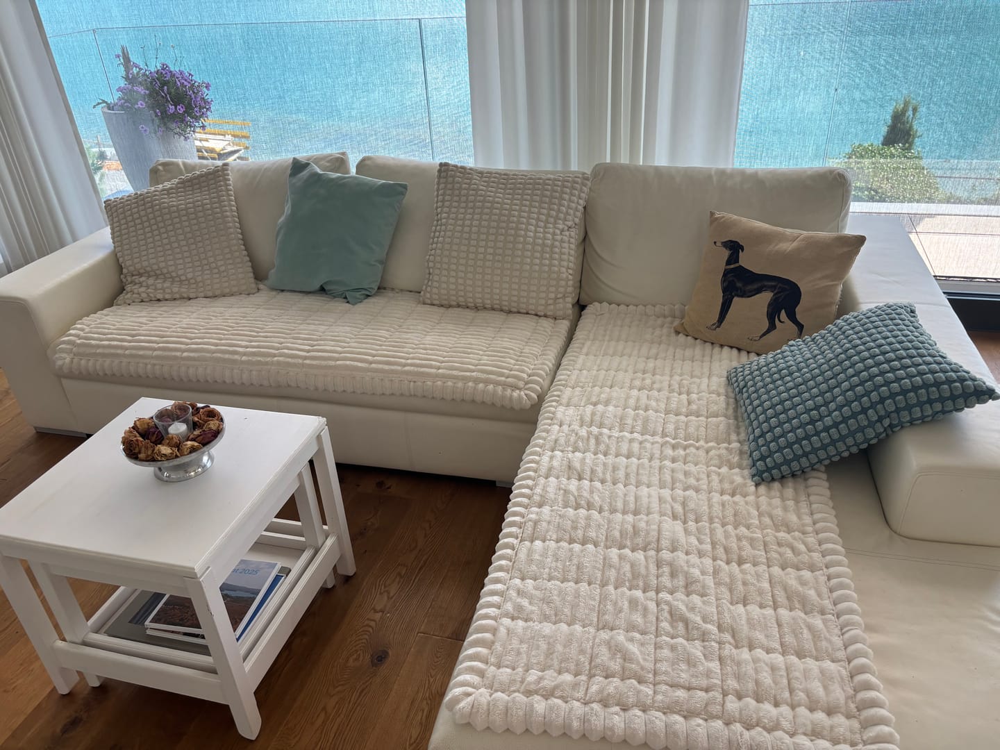 Customer photo review of PetLounge I Premium Sofa-Schutz