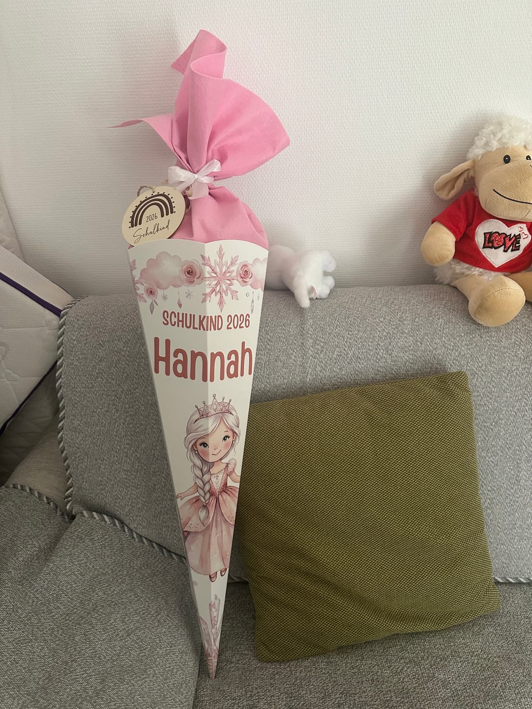 Customer photo review of Schultüte personalisiert mit Name – Prinzessin Eiswald