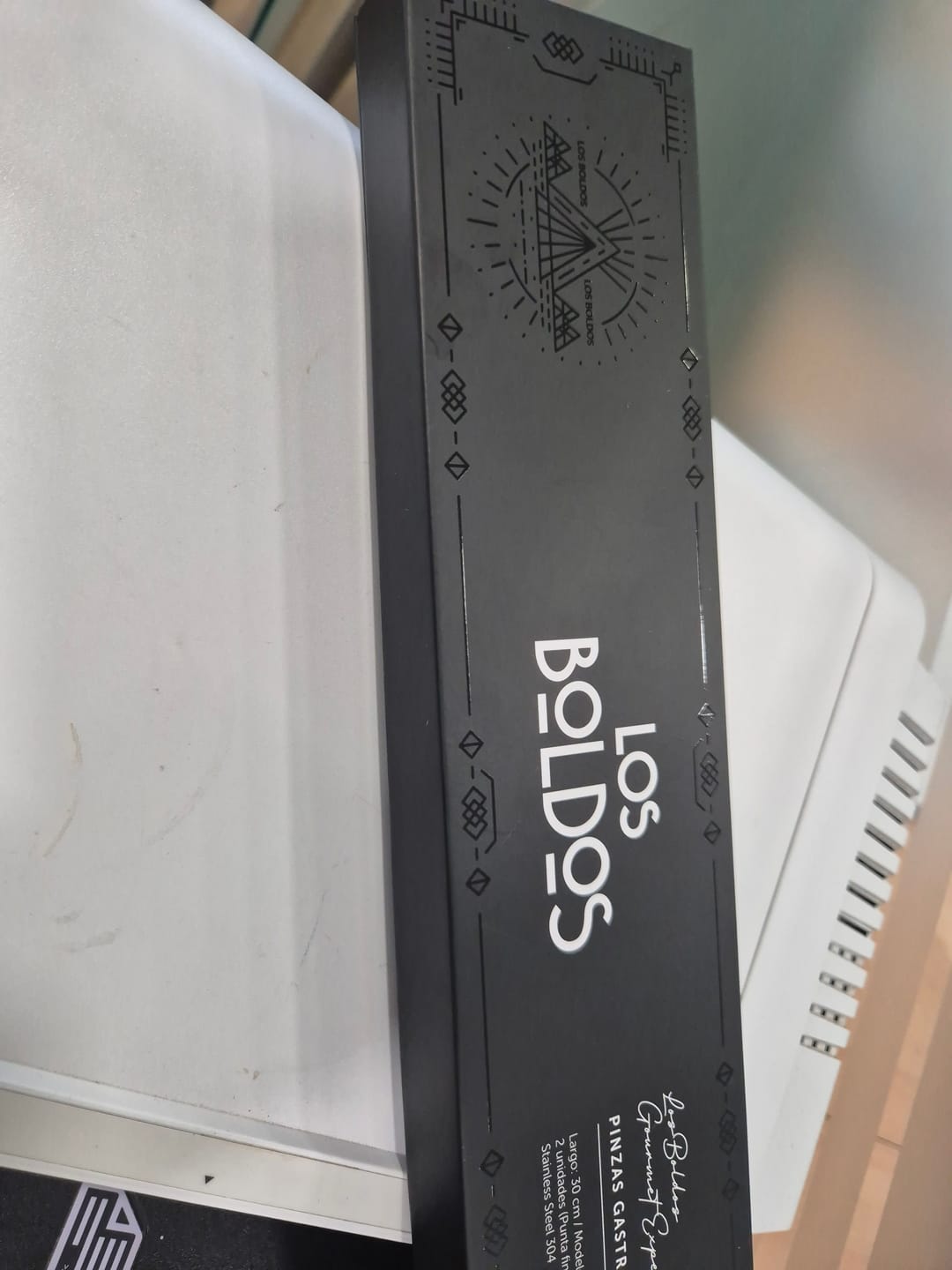 Customer photo review of Set de 2 Pinzas Gastronómicas de 30 cm - Acero Inoxidable 304 - Punta Gruesa y Delgada