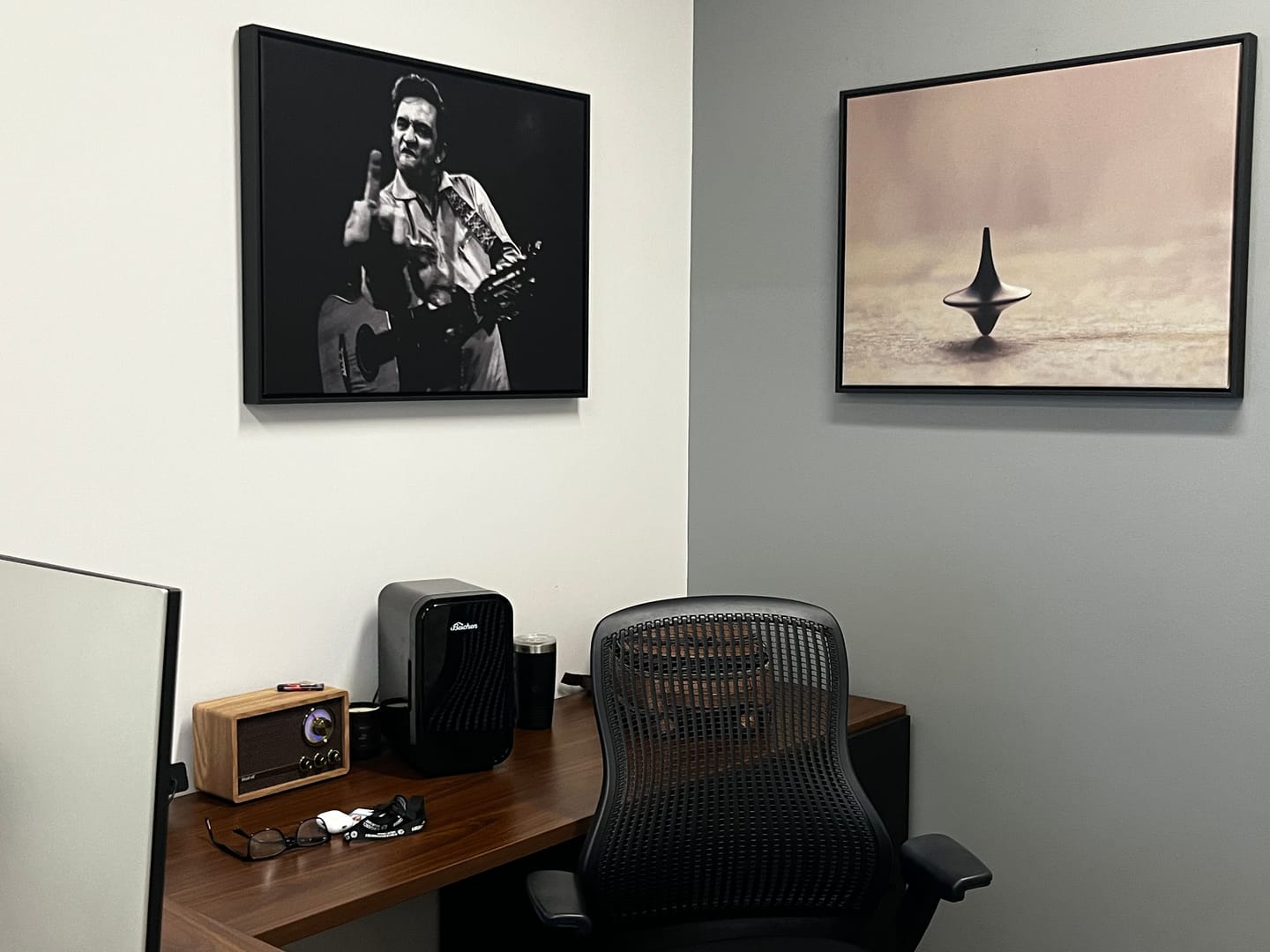 Customer photo review of Johnny Cash Flip Off Wall Art