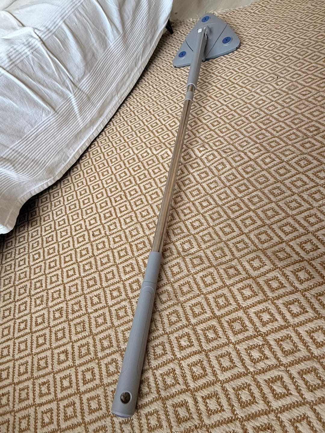 Customer photo review of Mopa triangular autoescurrible